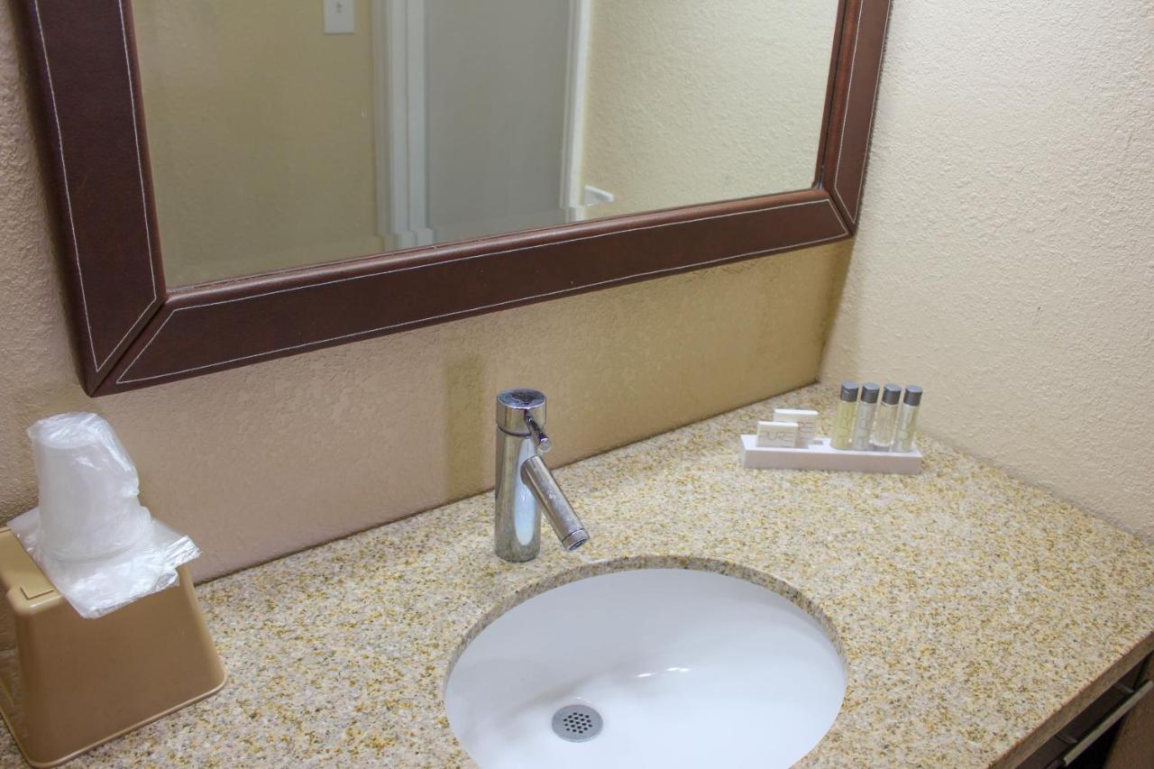 Apm Inn & Suites - Jacksonville Exterior foto